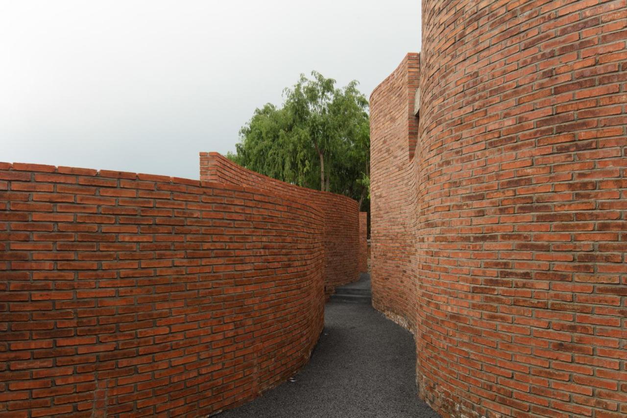 Brickyard Retreat At Mutianyu Great Wall Huairou Exteriör bild